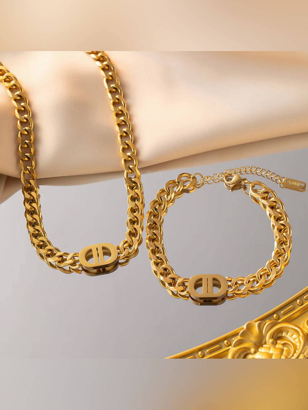 SOLD Stainless Steel Luxury Designer Gold Chain Bracelet & Necklace Set - Picture 9 of 16